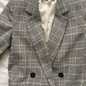 H&M Black & White Plaid Double-Breasted Blazer – Chic Oversized Fit